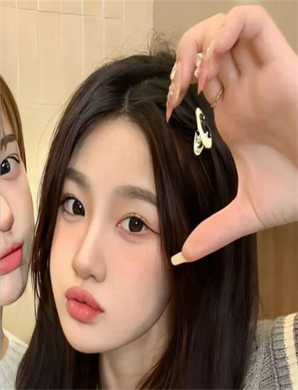 精彩解读：末日天启战拍摄的技术难题与解决方案——传统元素的现代诠释